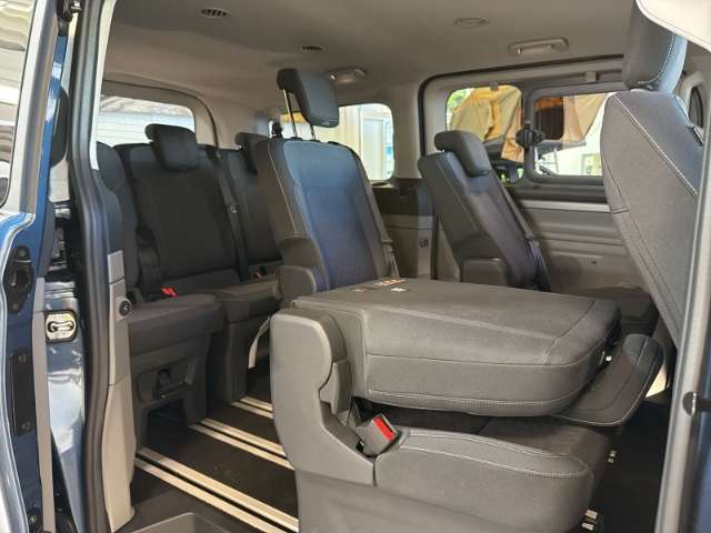 Fahrzeugbild eines Ford Tourneo Custom