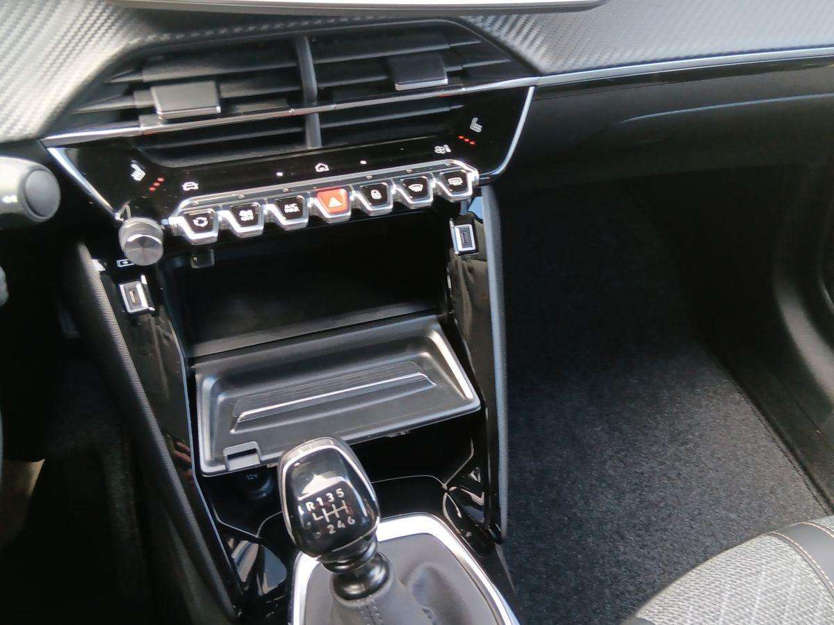 Fahrzeugbild eines Peugeot 208