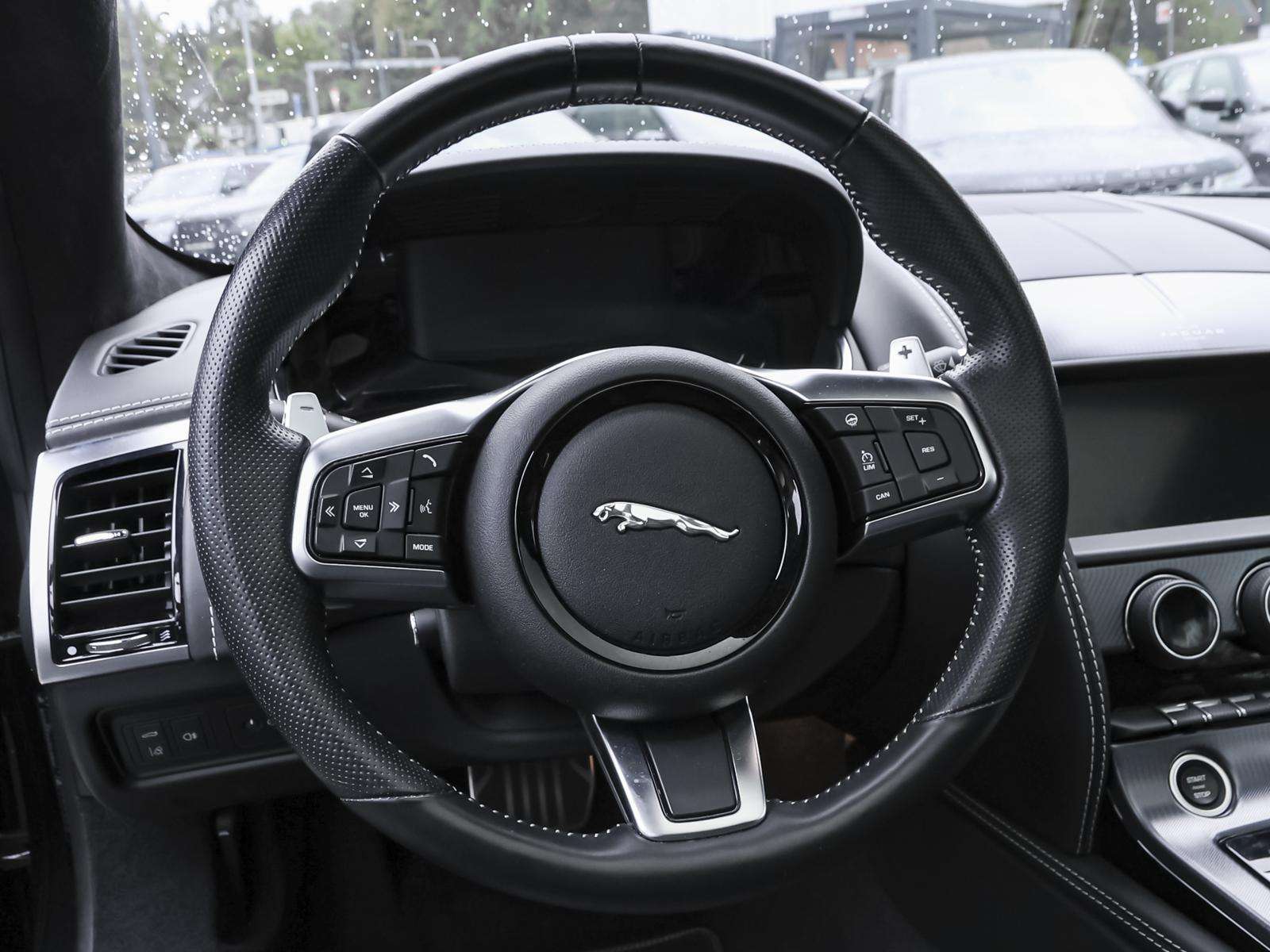 Fahrzeugbild eines Jaguar F-Type