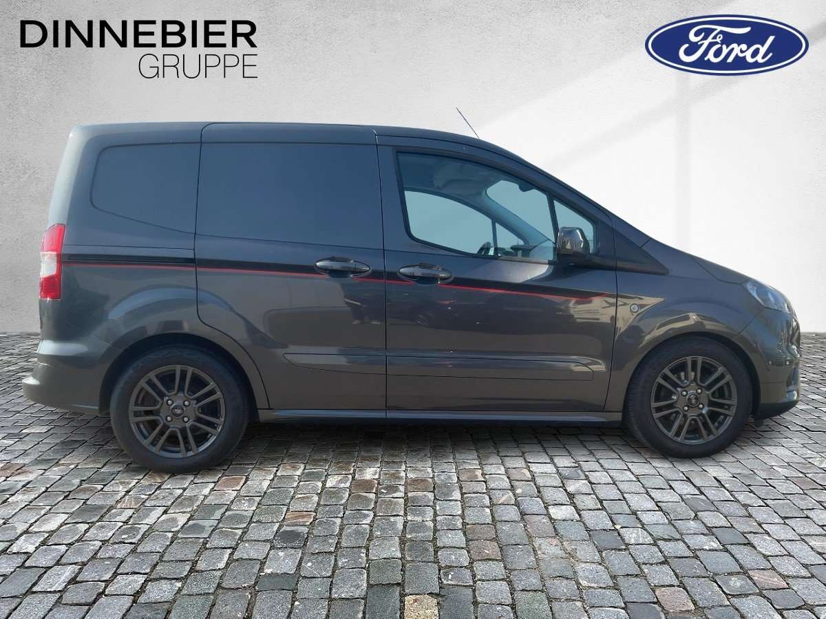 Fahrzeugbild eines Ford Transit Courier