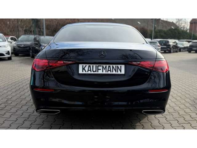 Fahrzeugbild eines Mercedes-Benz S-Klasse
