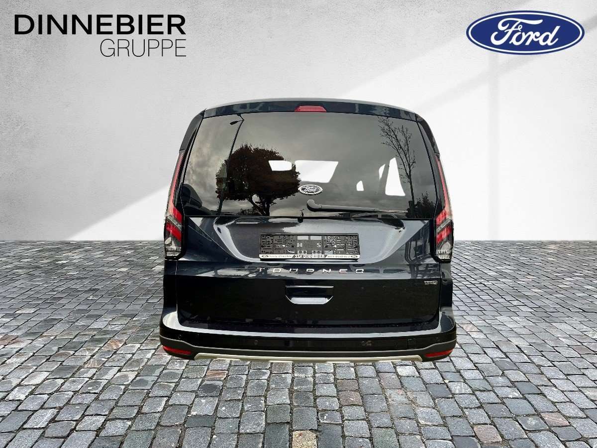 Fahrzeugbild eines Ford Grand Tourneo