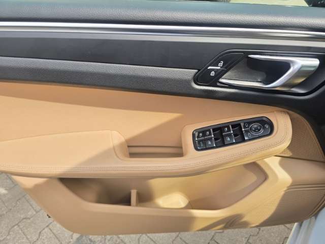 Fahrzeugbild eines Porsche Macan