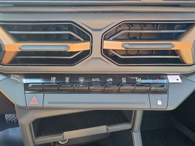 Fahrzeugbild eines Dacia Bigster
