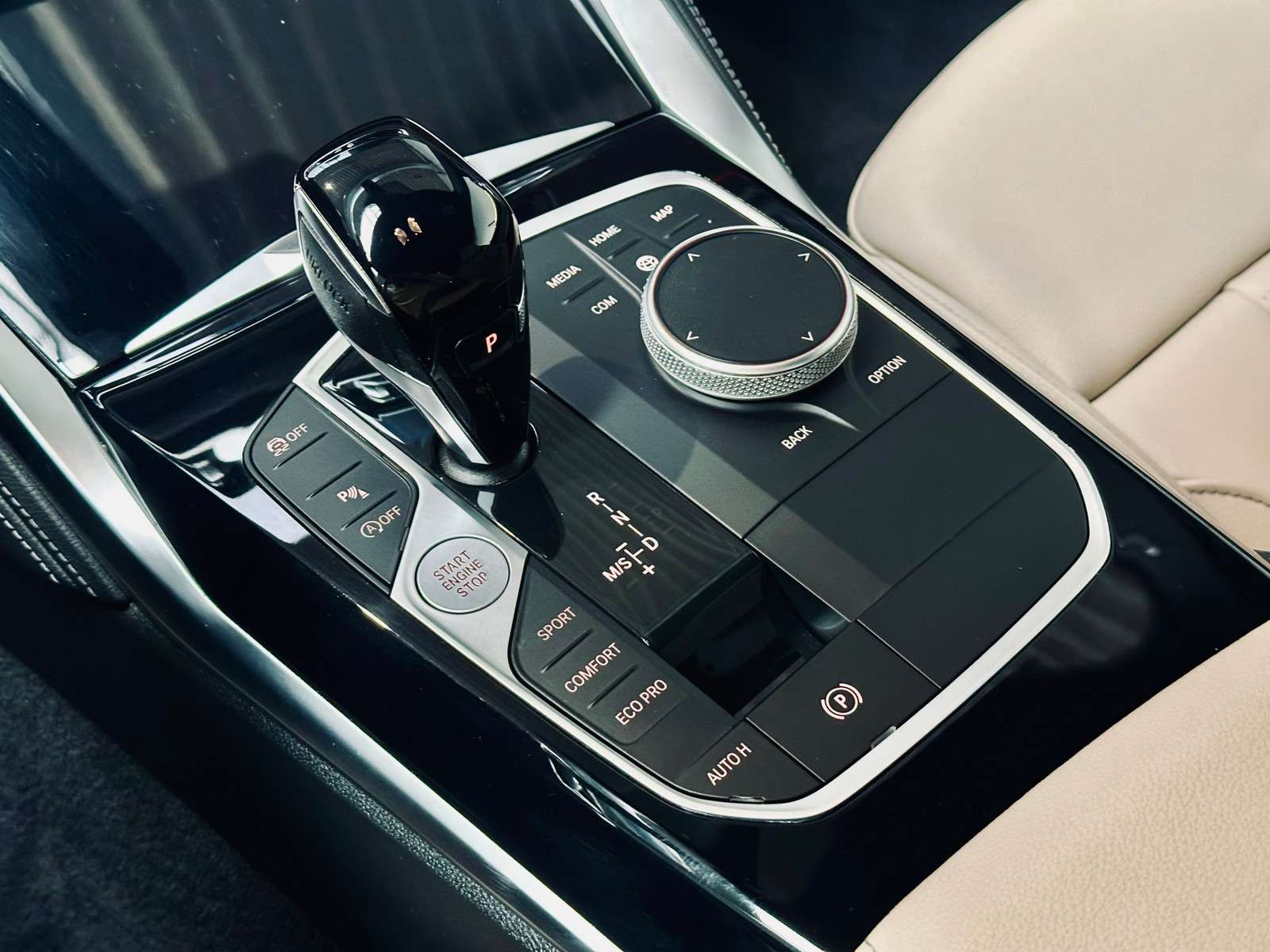 Fahrzeugbild eines BMW 4er-Reihe
