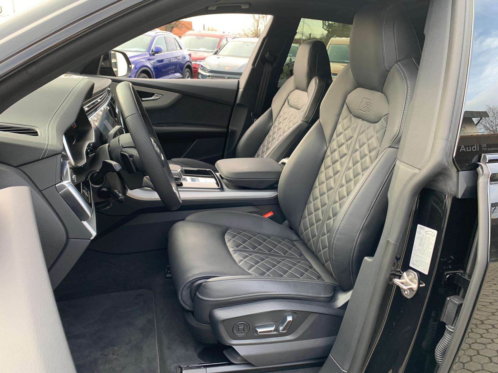 Fahrzeugbild eines Audi Q8