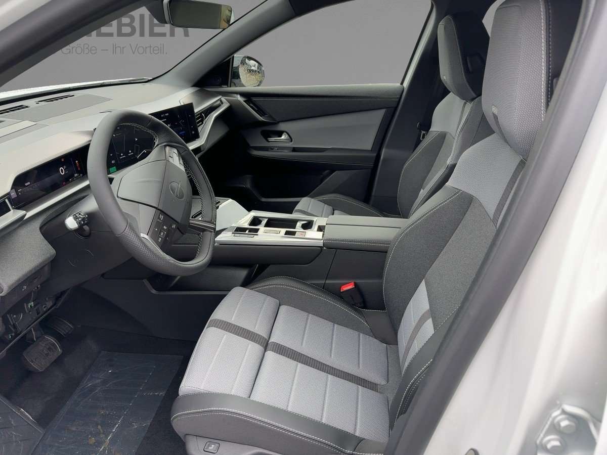 Fahrzeugbild eines Opel Grandland X