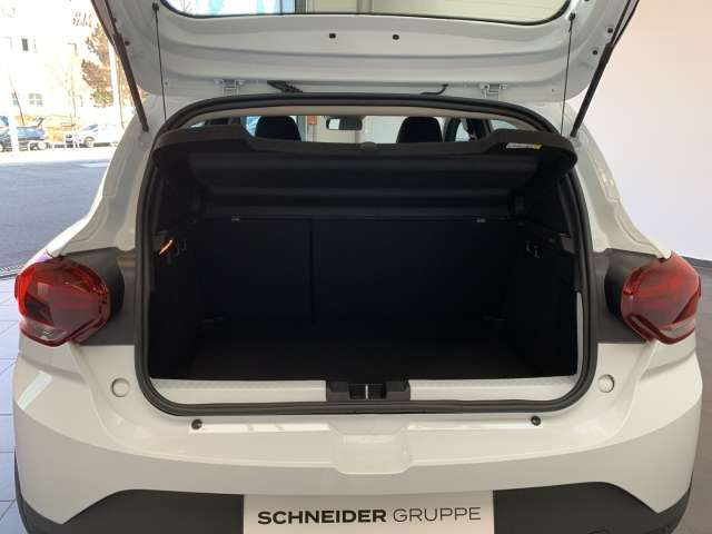 Fahrzeugbild eines Dacia Sandero