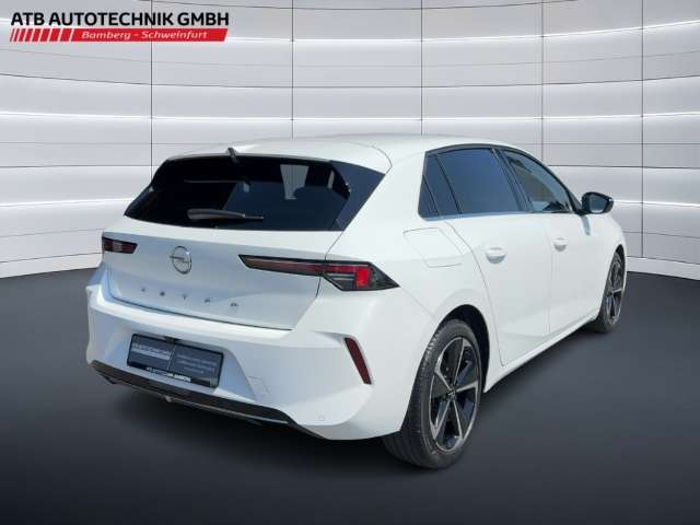 Fahrzeugbild eines Opel Astra