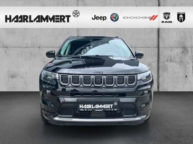 Fahrzeugbild eines Jeep Compass