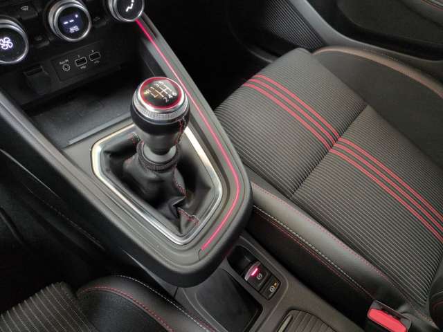 Fahrzeugbild eines Renault Clio