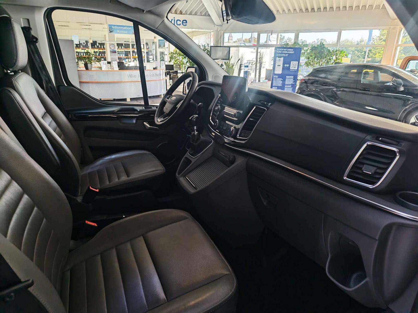 Fahrzeugbild eines Ford Tourneo Custom