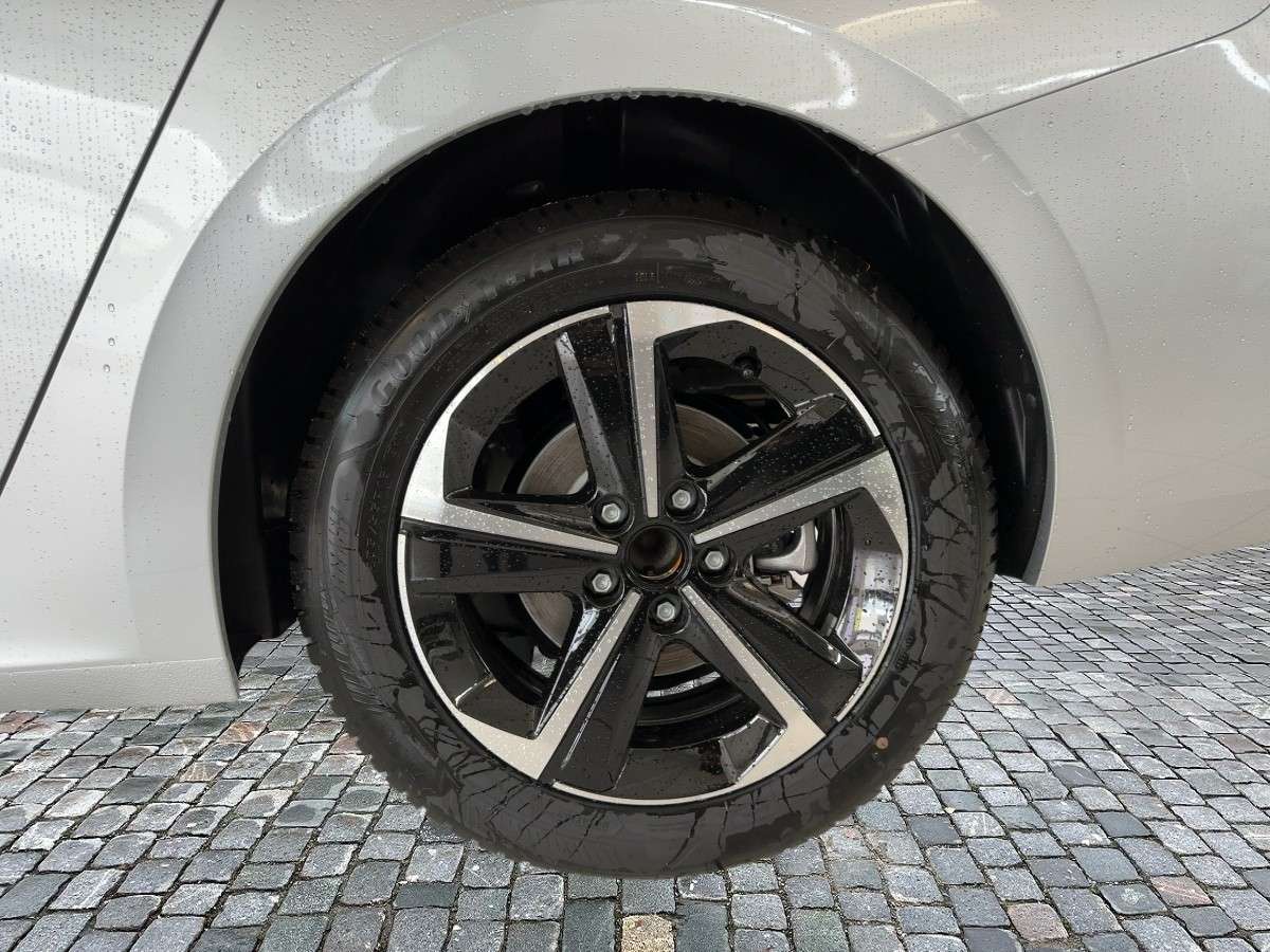 Fahrzeugbild eines Opel Astra