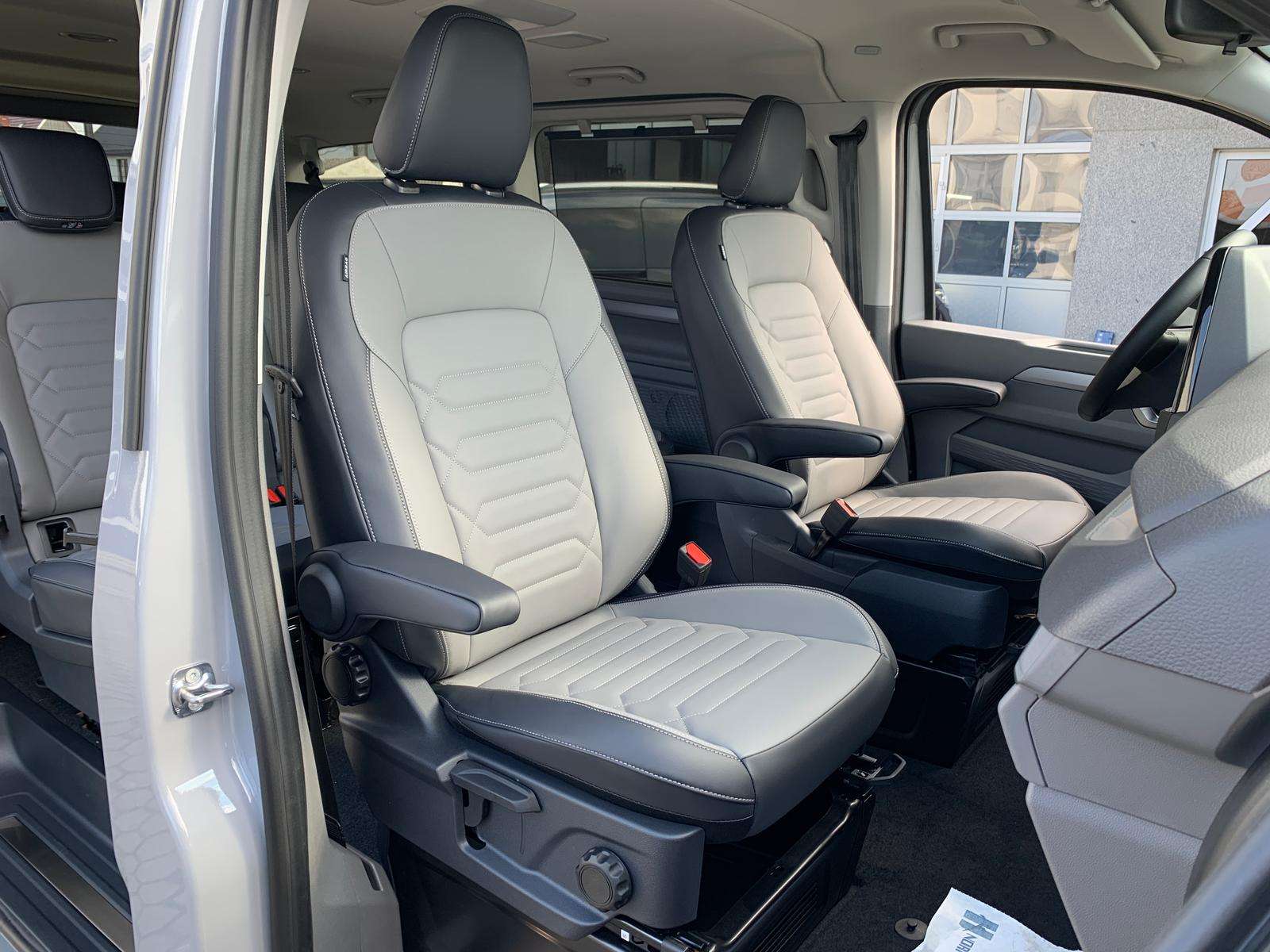 Fahrzeugbild eines Volkswagen Caravelle