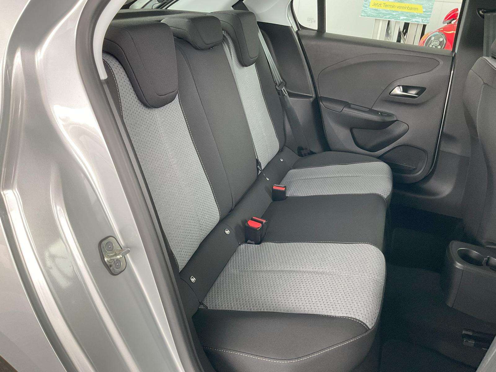 Fahrzeugbild eines Opel Corsa