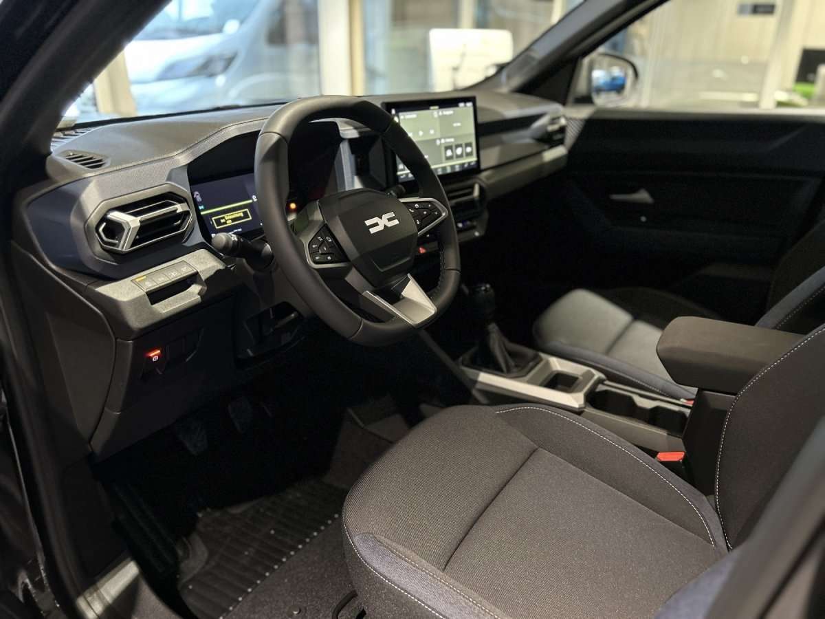 Fahrzeugbild eines Dacia Bigster