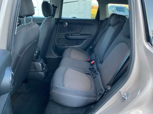 Fahrzeugbild eines MINI Countryman