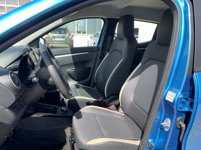 Fahrzeugbild eines Dacia Spring