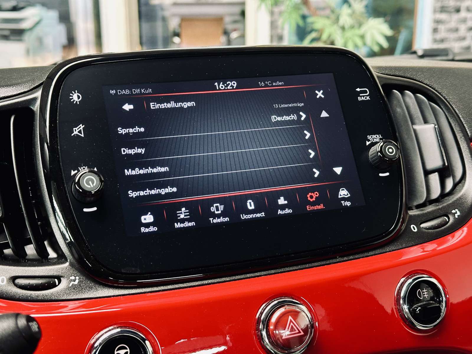 Fahrzeugbild eines Fiat 500