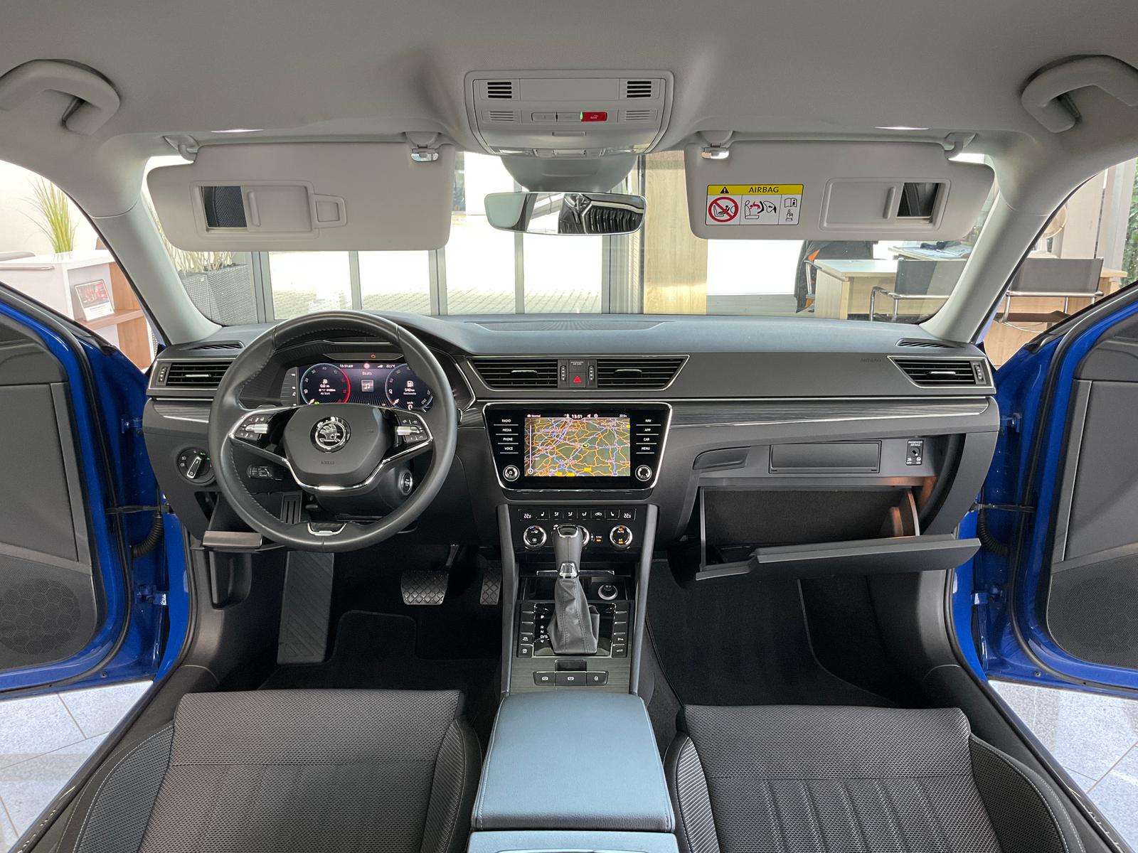 Fahrzeugbild eines Skoda Superb