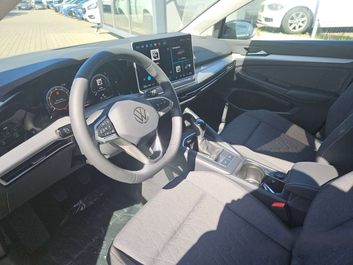 Fahrzeugbild eines Volkswagen Golf