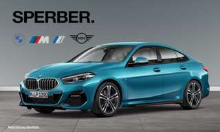Schräge Frontansicht auf einen BMW 2er-Reihe , freigestellt