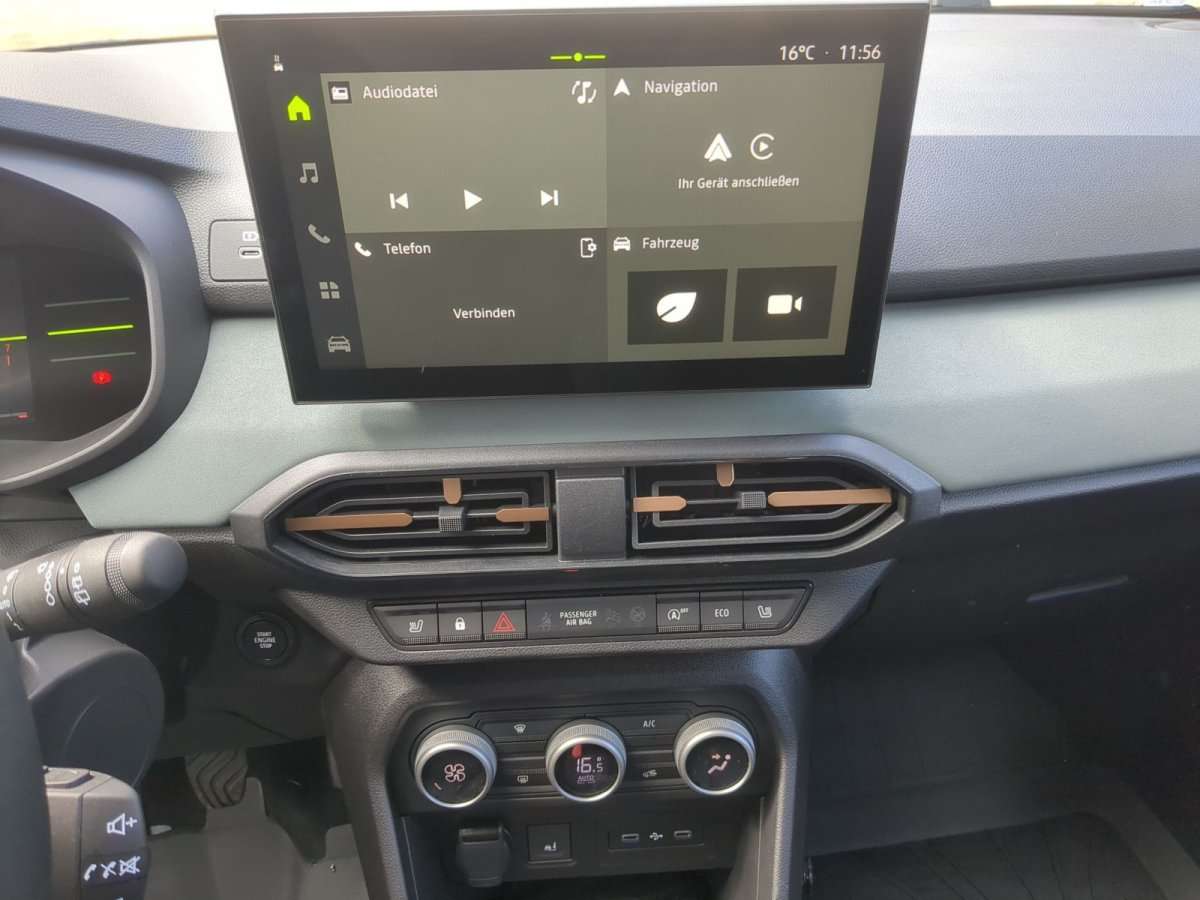 Fahrzeugbild eines Dacia Sandero
