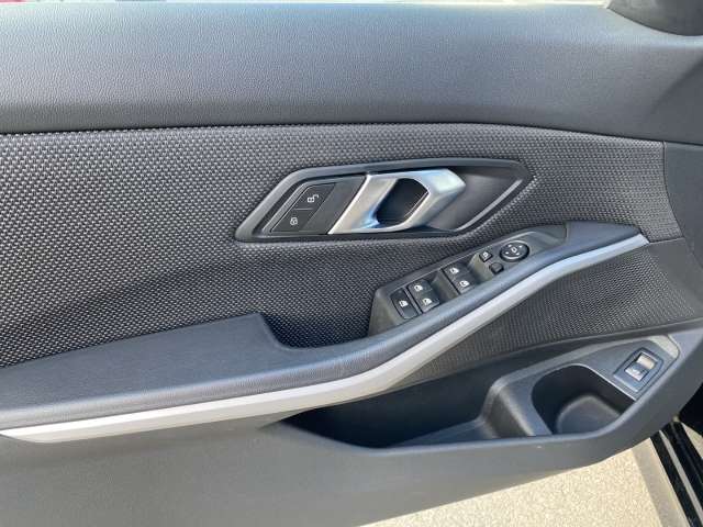 Fahrzeugbild eines BMW 3er-Reihe