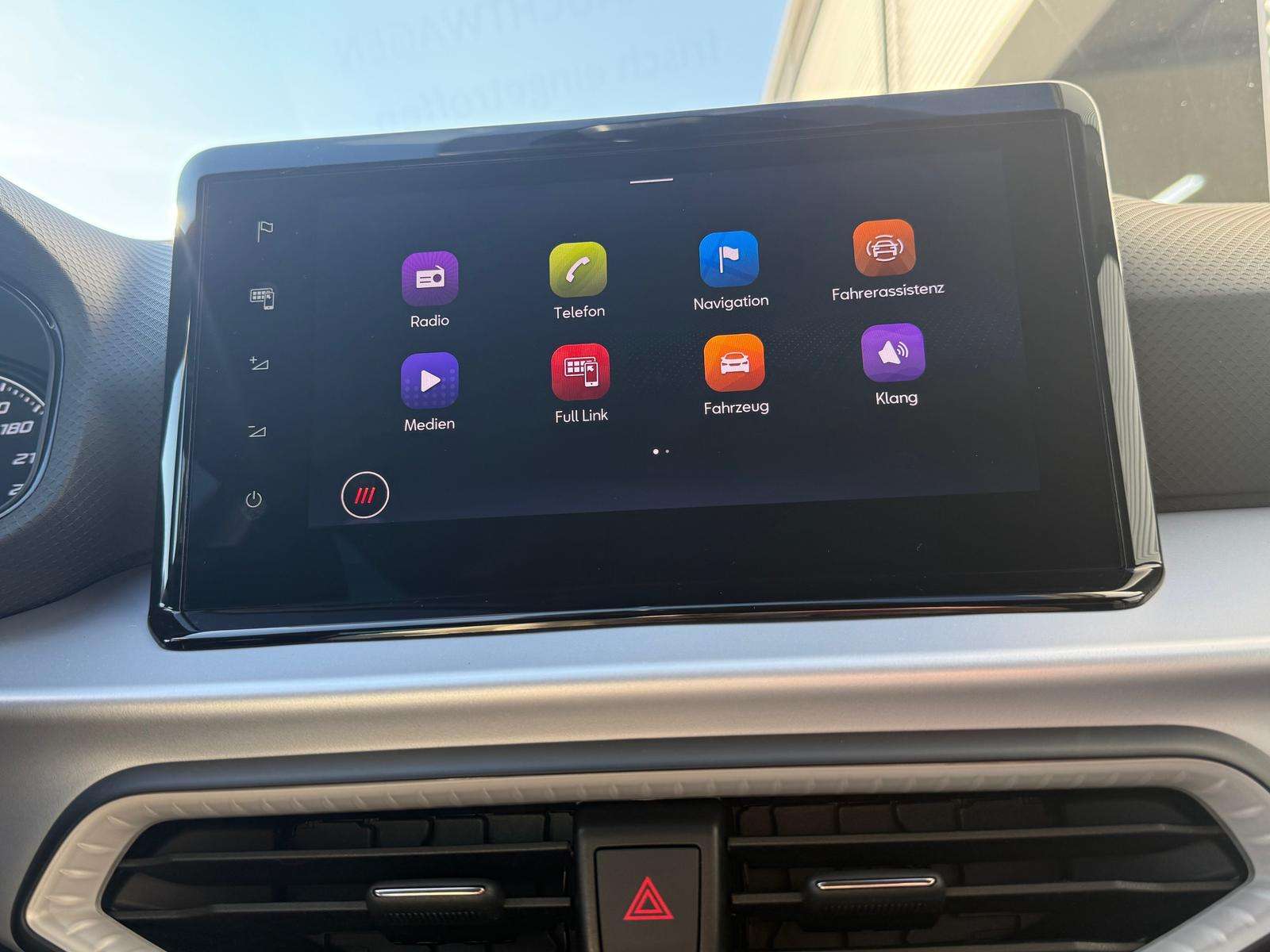 Fahrzeugbild eines SEAT Ibiza