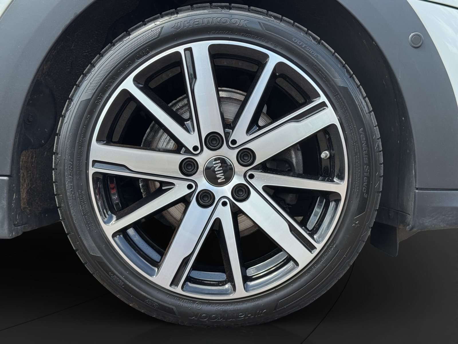 Fahrzeugbild eines MINI COOPER