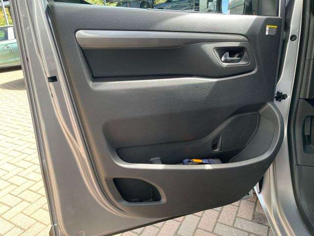 Fahrzeugbild eines Opel Zafira