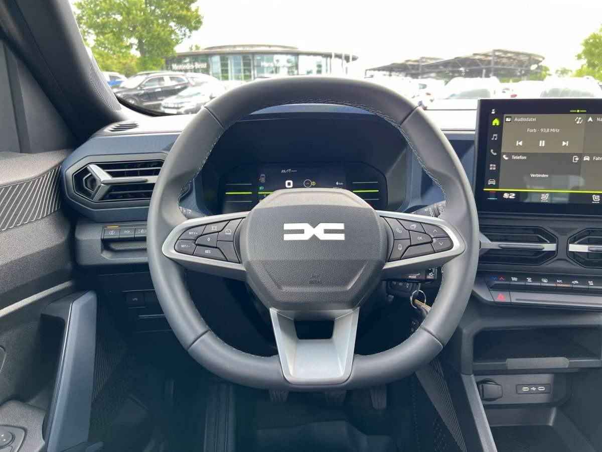 Fahrzeugbild eines Dacia Duster