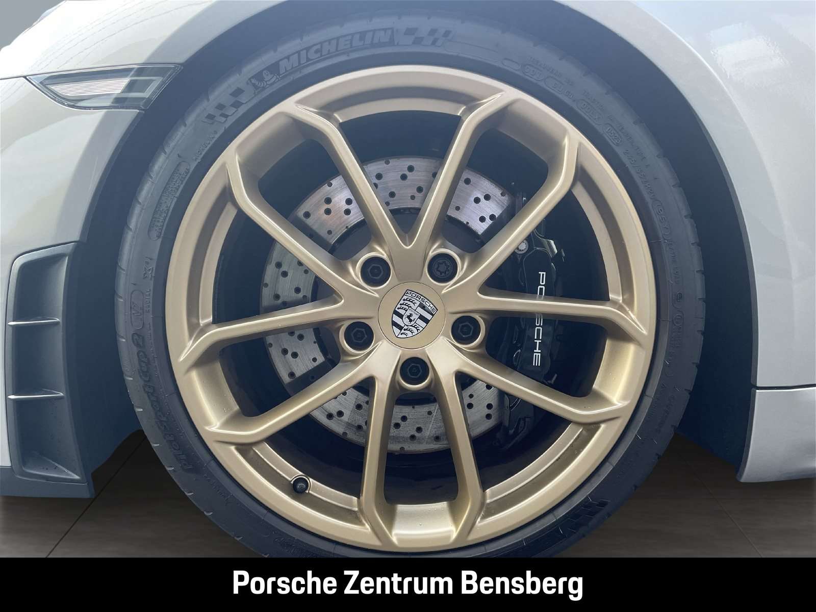 Fahrzeugbild eines Porsche Cayman
