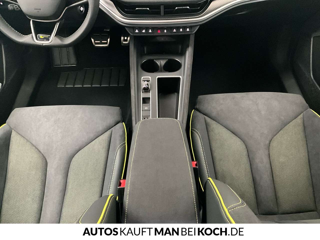 Fahrzeugbild eines Skoda ELROQ