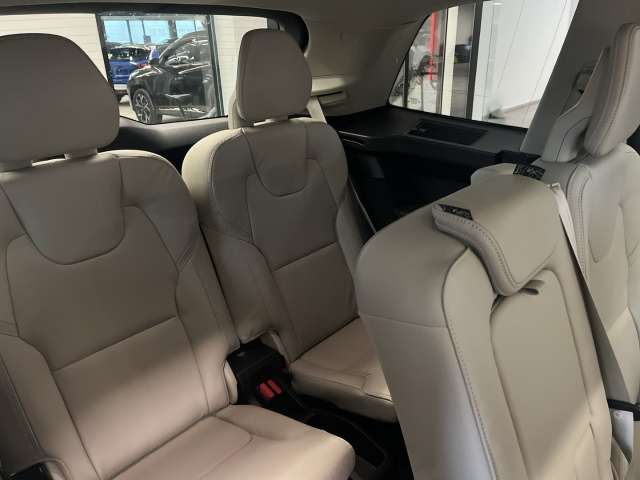 Fahrzeugbild eines Volvo XC90