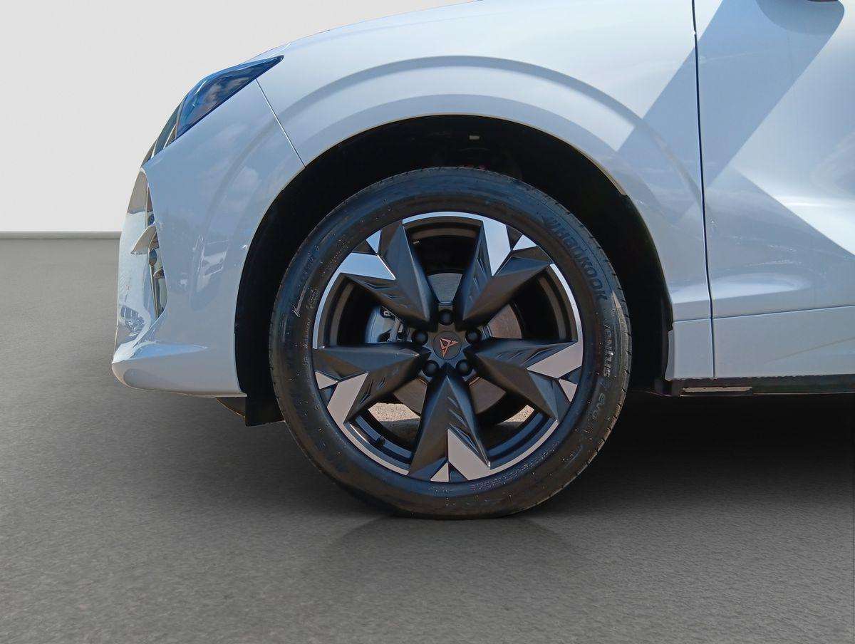 Fahrzeugbild eines CUPRA Terramar