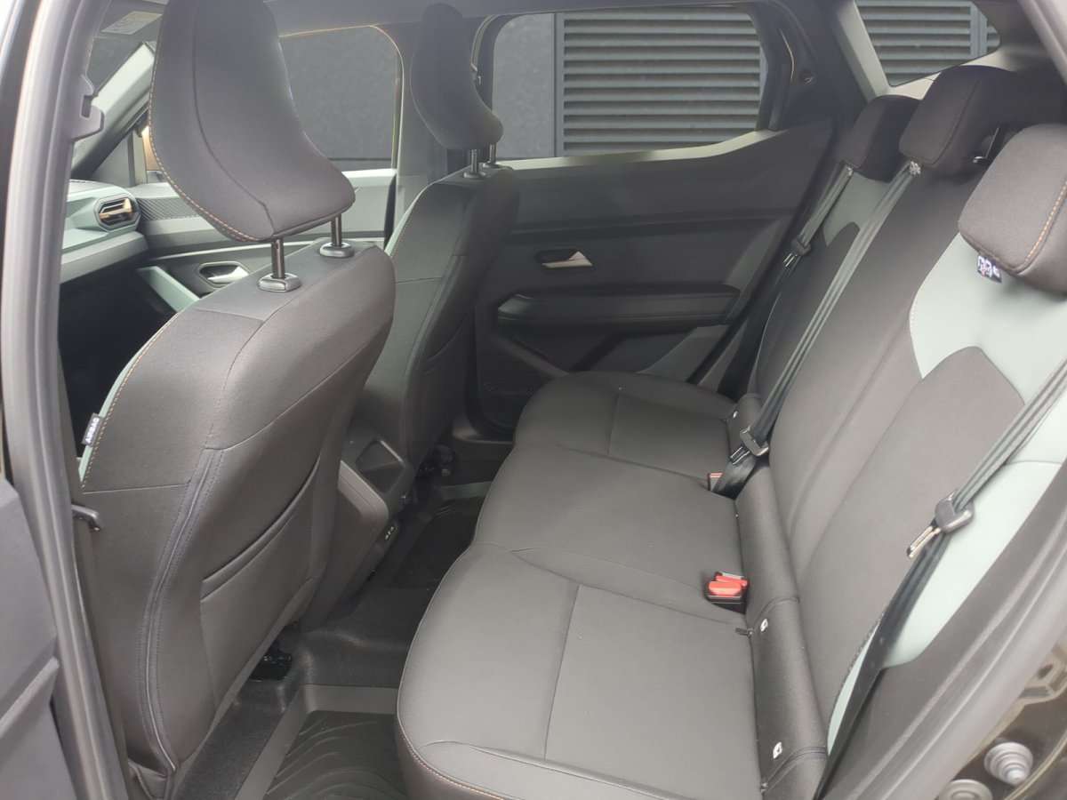 Fahrzeugbild eines Dacia Duster