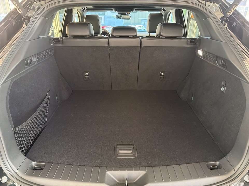 Fahrzeugbild eines Mazda CX-60
