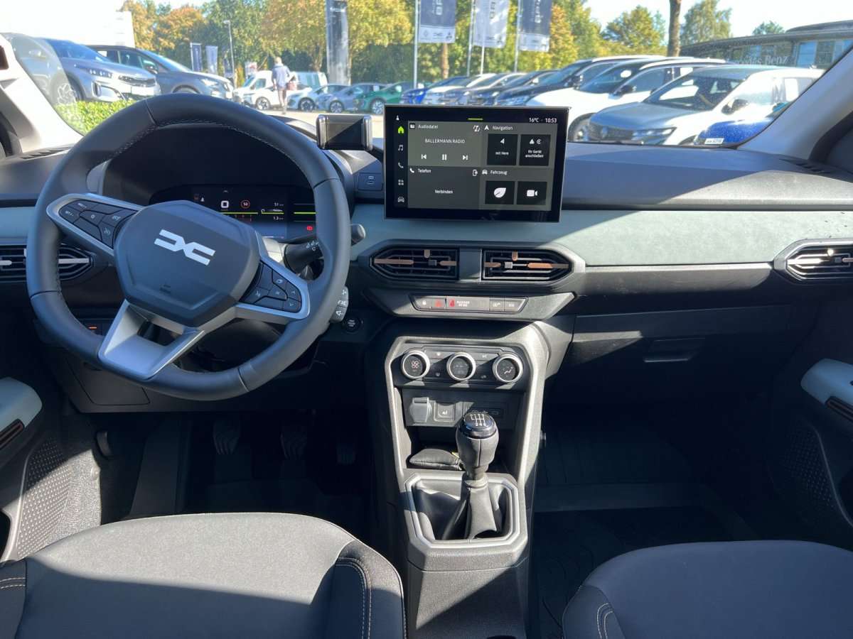 Fahrzeugbild eines Dacia Sandero