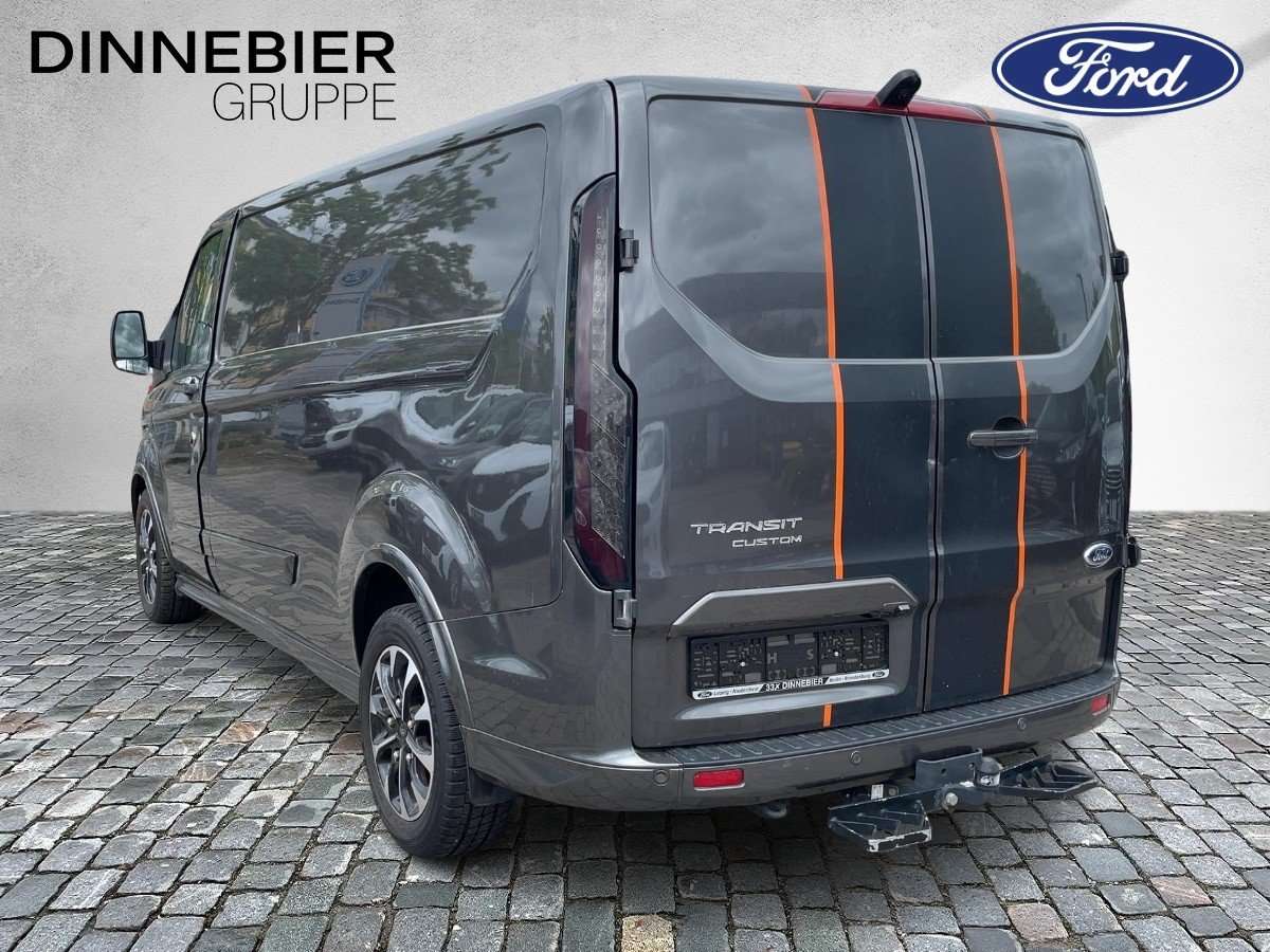 Fahrzeugbild eines Ford Transit Custom