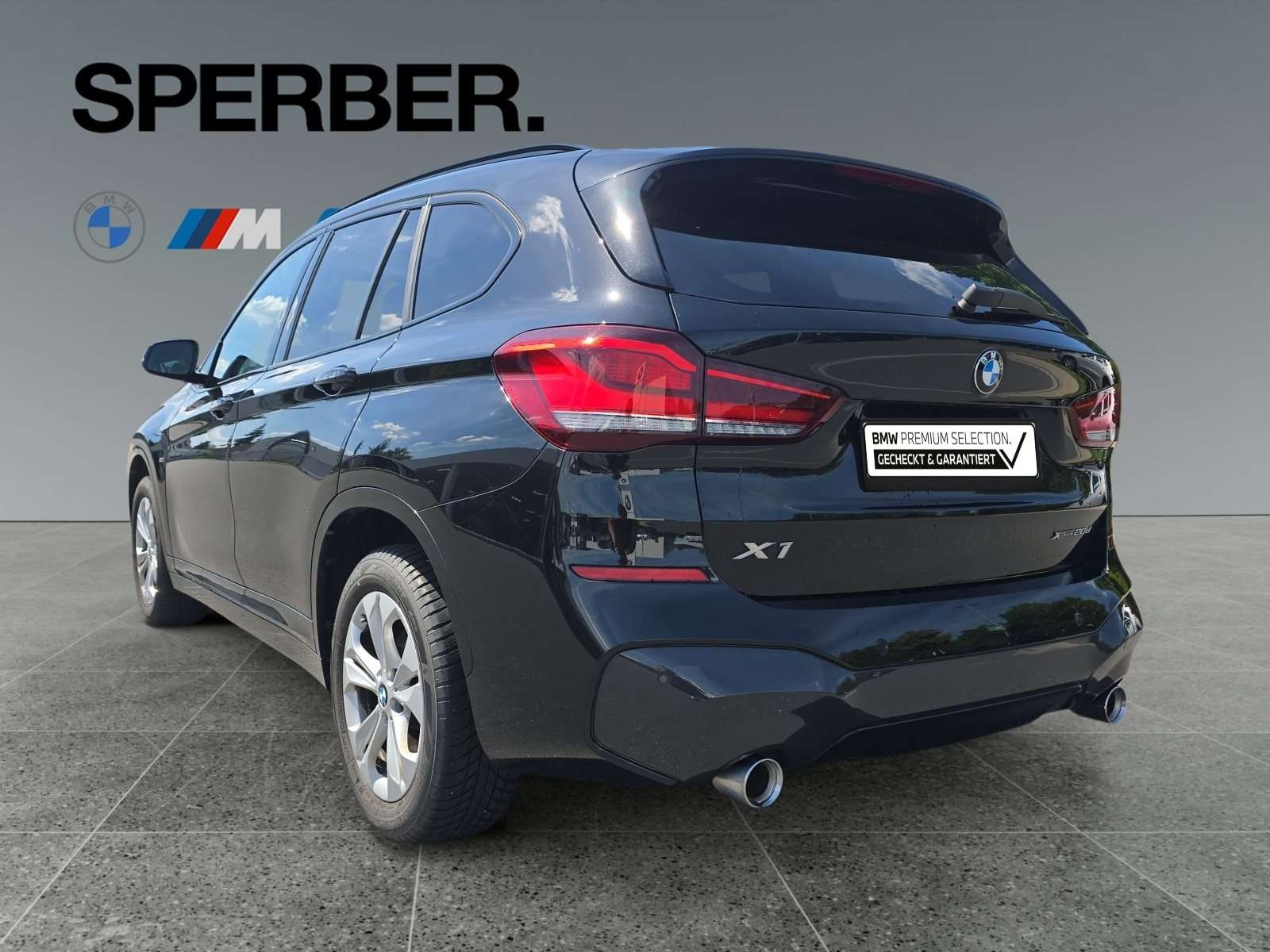 Fahrzeugbild eines BMW X1