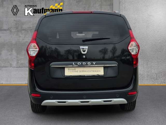 Fahrzeugbild eines Dacia Lodgy
