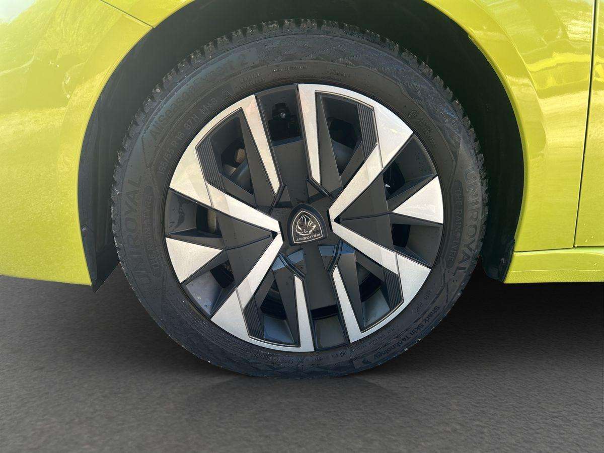 Fahrzeugbild eines Peugeot 208