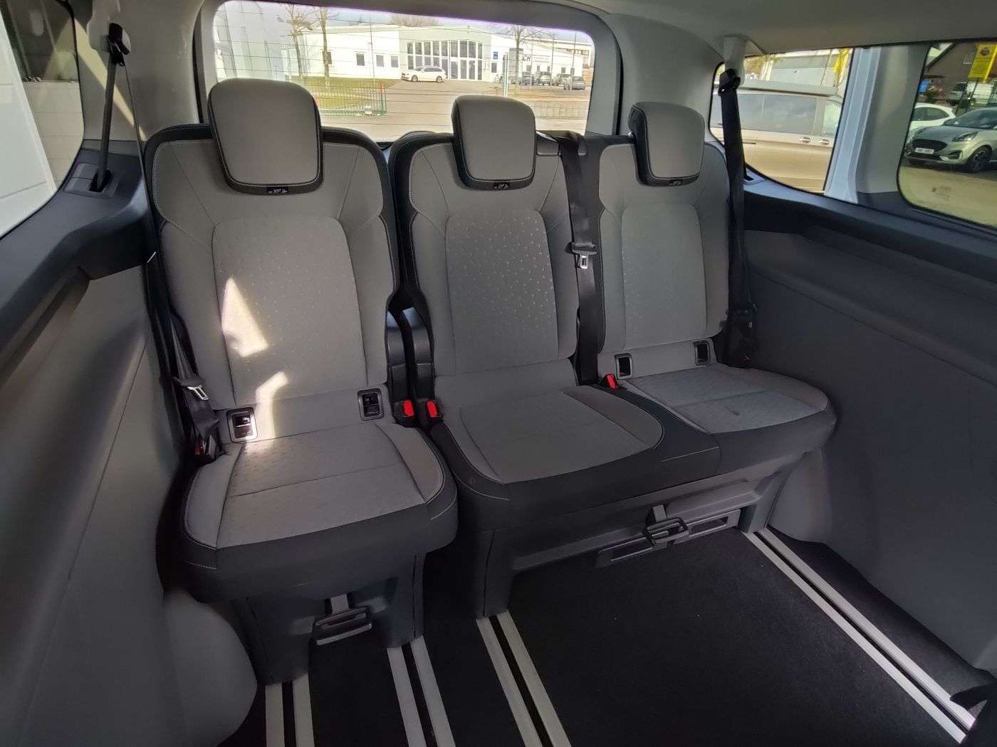 Fahrzeugbild eines Ford Tourneo Custom