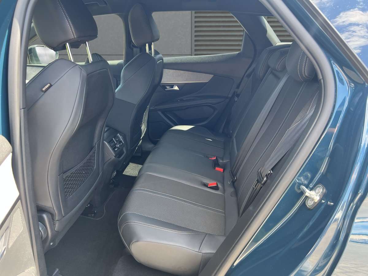 Fahrzeugbild eines Peugeot 3008