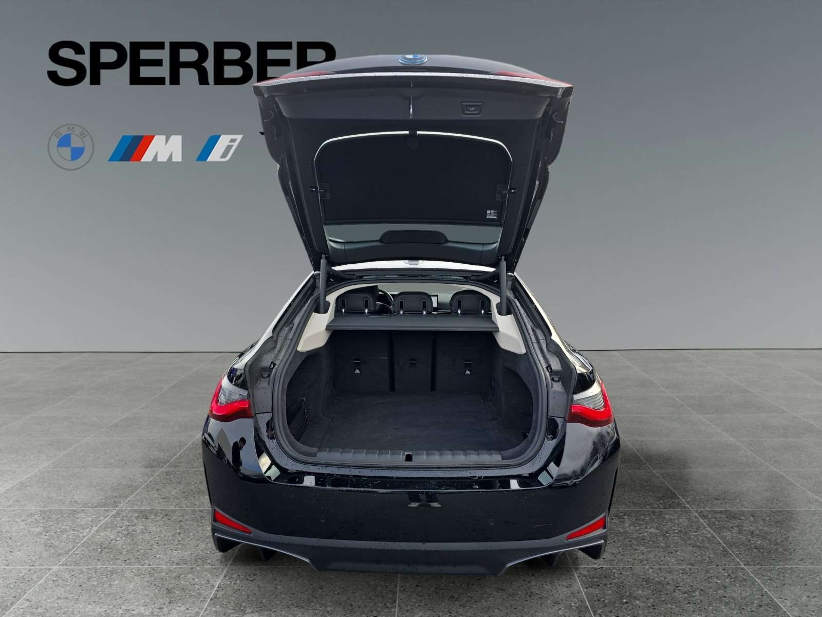 Fahrzeugbild eines BMW i4