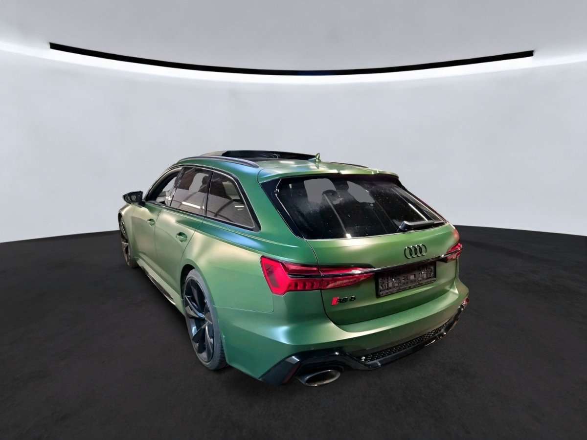 Fahrzeugbild eines Audi RS6