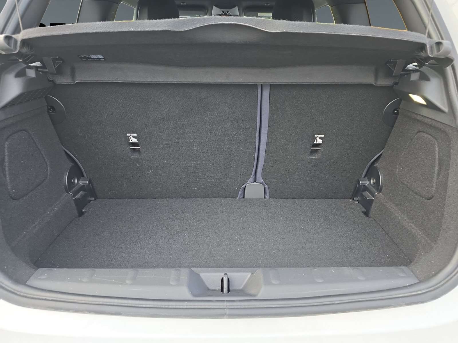 Fahrzeugbild eines MINI COOPER