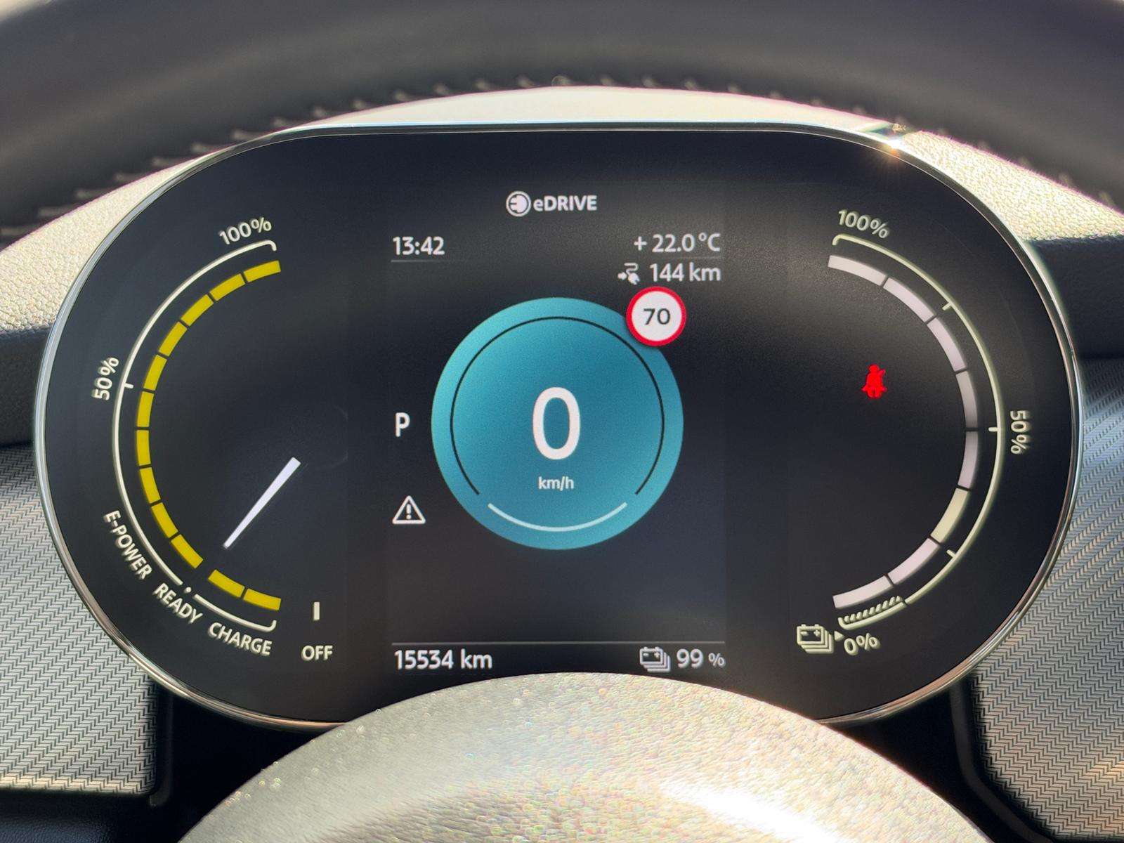 Fahrzeugbild eines MINI COOPER SE