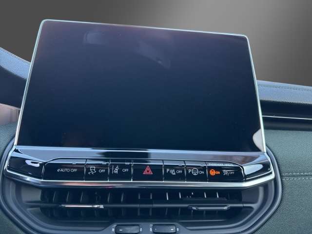 Fahrzeugbild eines Jeep Compass